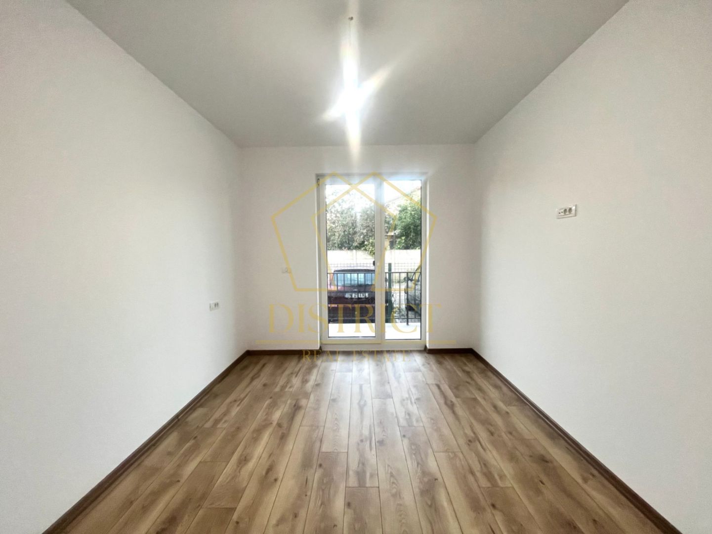 Apartament superb cu 3 camere si gradina de 73mp I Giroc - Poză 4