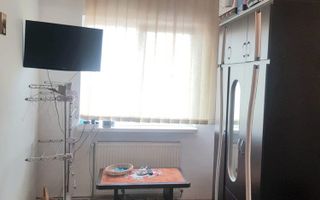 Închiriere apartament - Poză 2