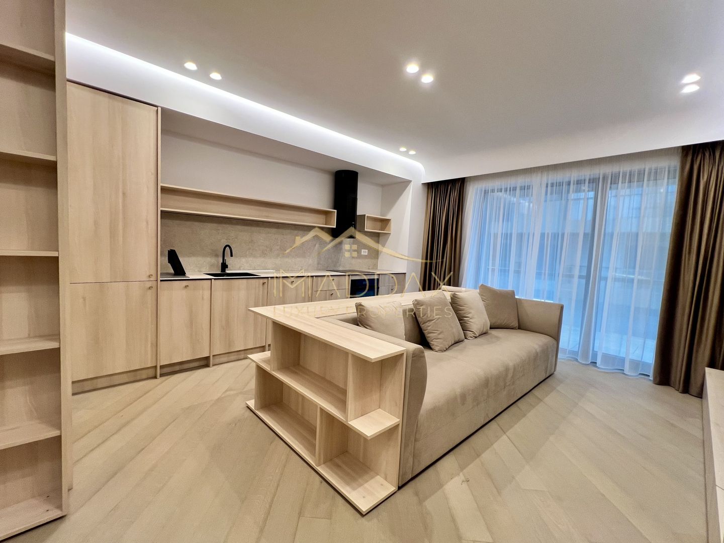 Apartament 3 camere // Cortina 126 // Iancu Nicolae - Poză 1