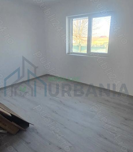 Casă de vânzare in comuna Voinești - Poză 5