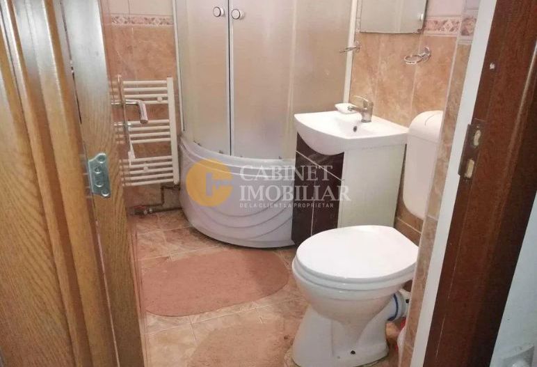 Apartament cu 3 camere semidecomandat zona Alexandru - Poză 7