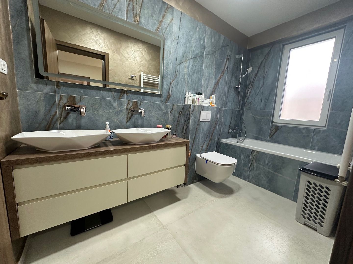 Duplex deosebit cu garaj și subsol - Poză 17