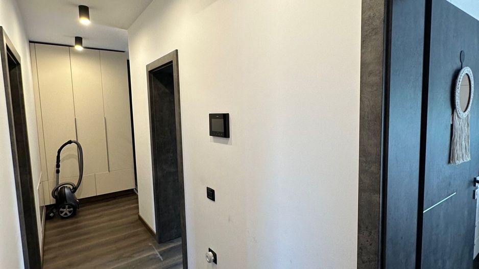 Casa moderna în Dumbravita - Ikea cu garaj - Poză 29