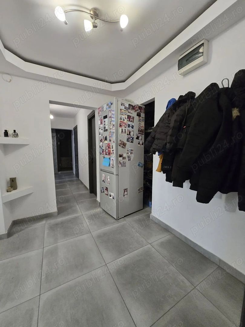 Apartament 3 camere Oltenitei - Poză 4