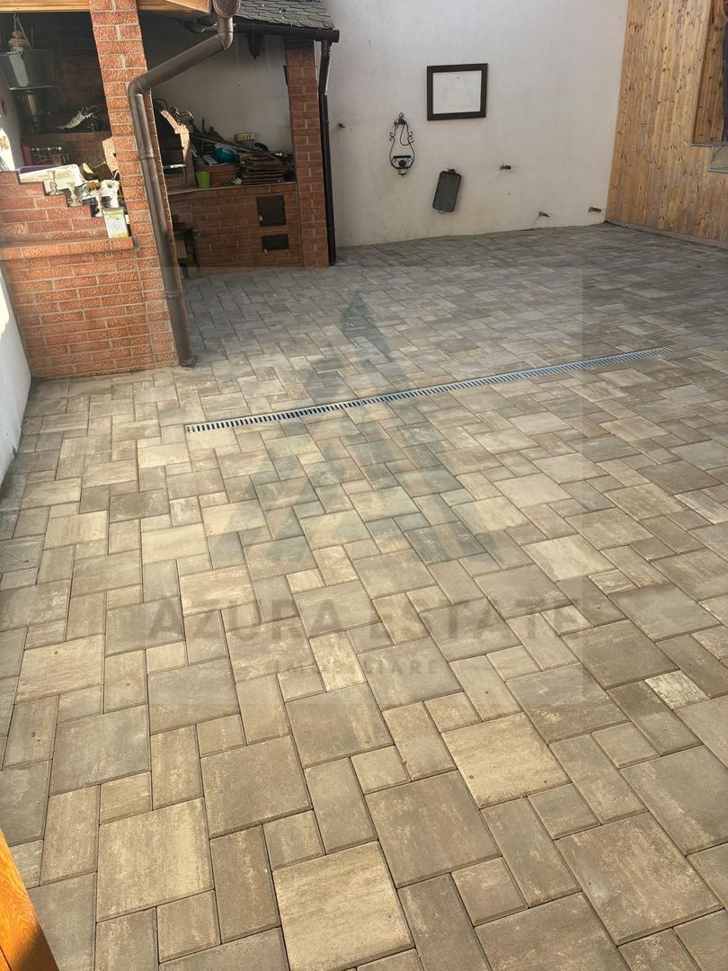 Case moderne x 2 cu 315 mp utili impreuna si teren 500 mp in Terezian - Poză 20