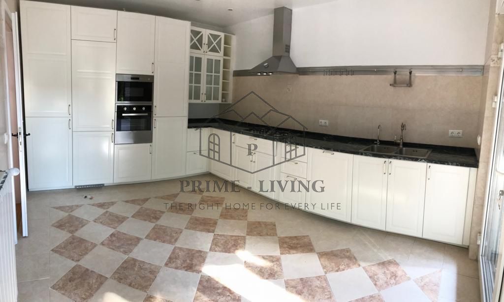 VILA CU 4 DORMITOARE IN COMPLEX REZIDENTIAL - Poză 2