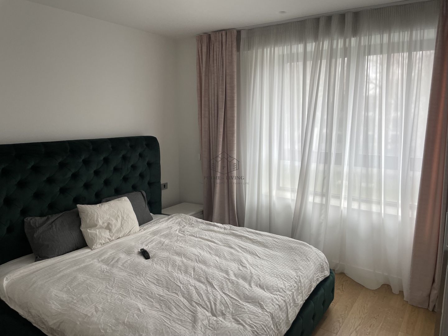APARTAMENT SUPERB LA INCHIRIERE IN COMPLEX DIN ZONA PROMENADA MALL - Poză 2