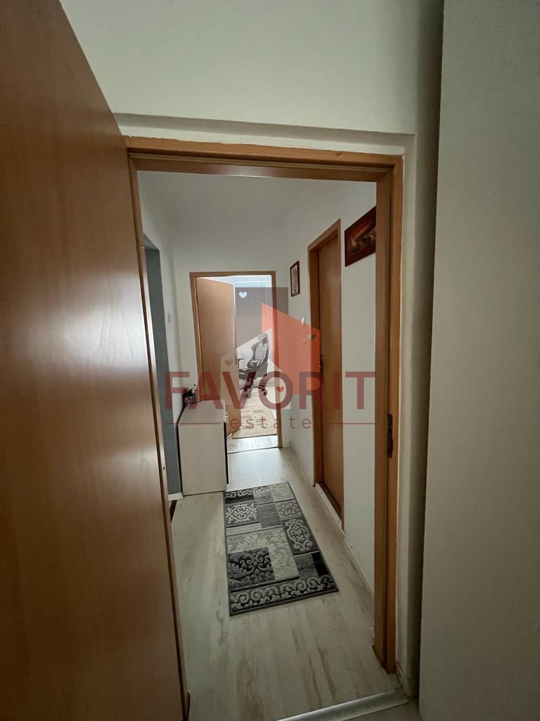 Centrala proprie. Complet renovat. Mobilat si utilat. - Poză 7