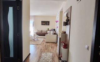 Apartament cu 3 camere, 81 mp, 2 balcoane de 18 mp, zona Panemar. - Poză 4