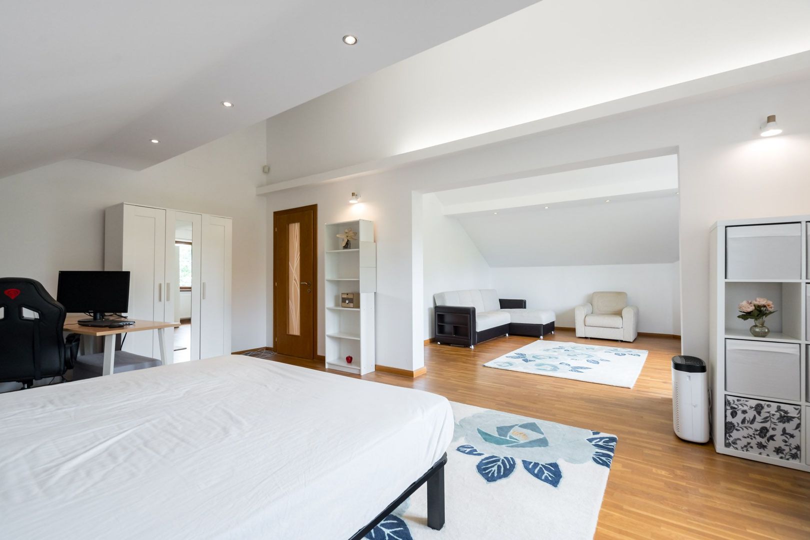 COMISION 0% - Baneasa/ Dobrogeanu Gherea-Garlei casa P+1+M 6 camere curte 550mp - Poză 27