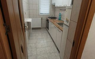 Garsonieră de închiriat lângă metrou Favorit – confort, acces rapid și - Poză 3