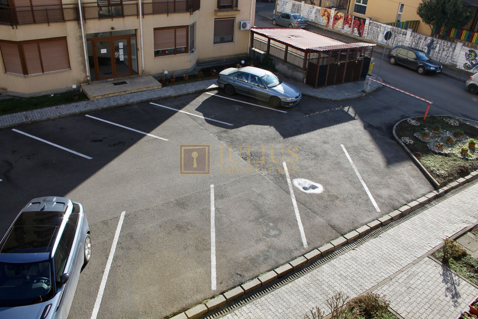 loc de parcare+garaj inclus- Aradului - Poză 25