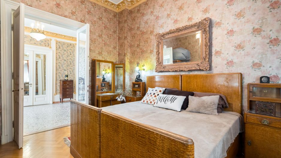 VILA REPREZENTATIVA ICOANEI - Poză 9