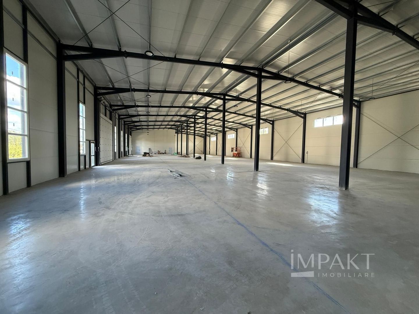 Hala industriala de inchiriat cu acces 2 TIR-uri, în Campenesti! - Poză 4