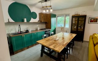 3 camere Semidecomandat | 2 bai | Parcare | Mobilat Utilat | Curte - Poză 1