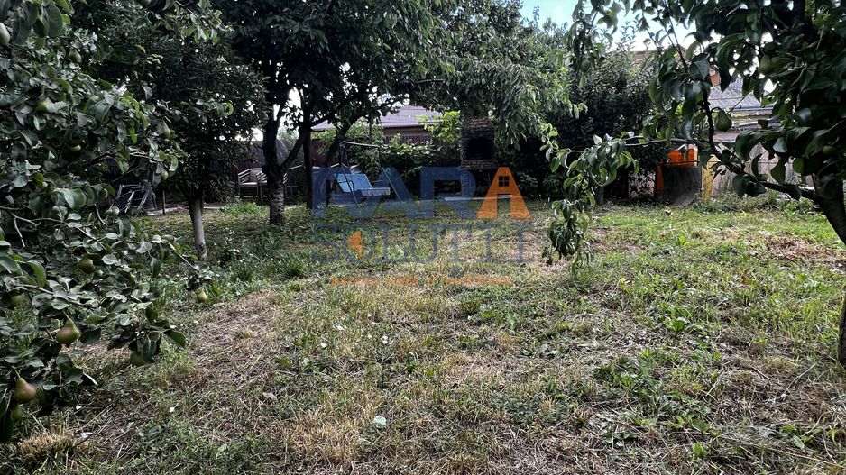 Casă Cordun, 2 dormitoare + living, 1000 mp teren - Poză 11