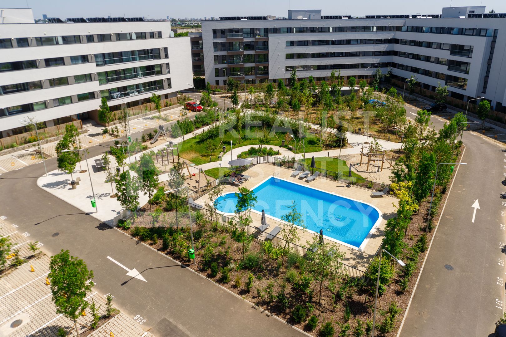 Vânzare, apartament cu 3 camere în zona Bucureștii Noi - Poză 2