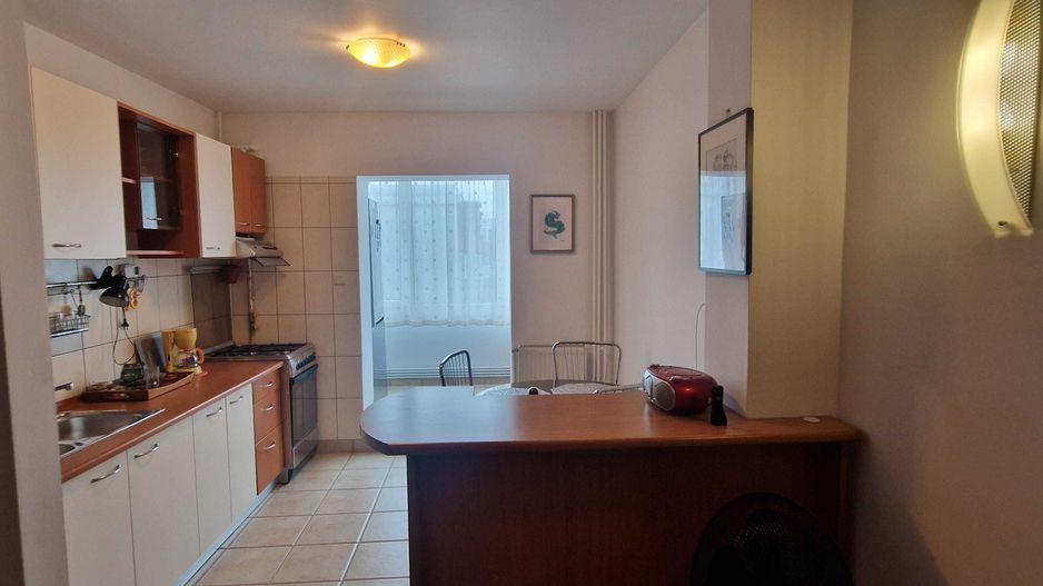 APARTAMENT CU LOC PARCARE ZONA AVIATIEI - Poză 3