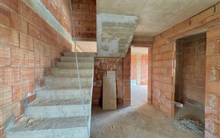 Casă individuală cu 5 camere de vânzare în Jucu | 1000 mp teren - Poză 4