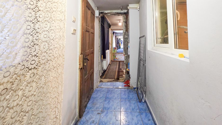 Ghencea – Casă individuală cu mare potențial, poziție excelentă ! - Poză 6