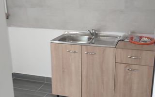 BRASADAS vinde garsonieră etaj 1 Soarelui. - Poză 5