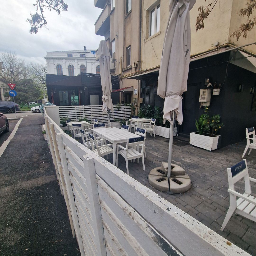 Spațiu Comercial de Închiriat – Ideal pentru Restaurant – Unirii, București - Poză 2
