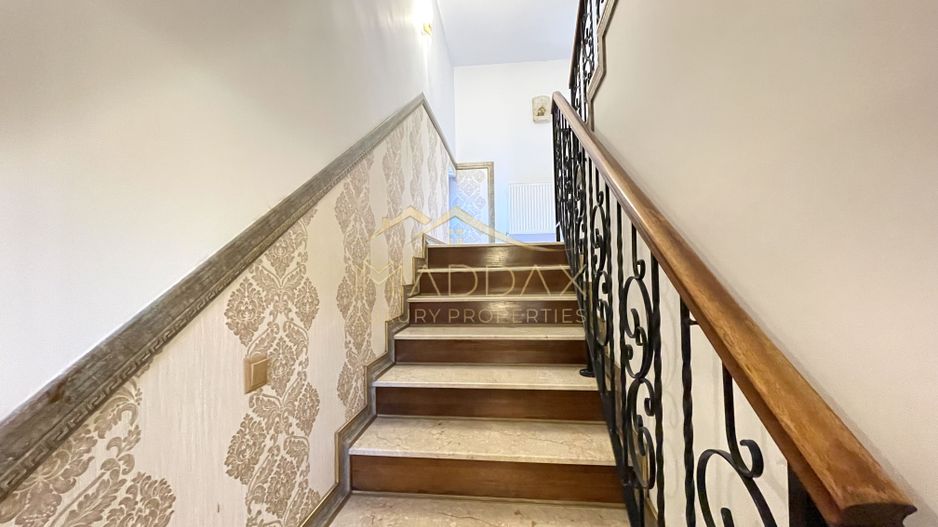 Vila 7 camere**Lake view**Ponton privat**Piscina**Teren 933 MP//Balotesti - Poză 17