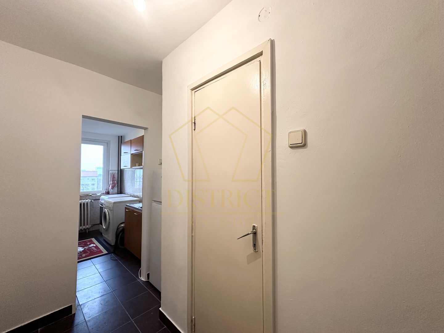 Apartament spatios cu 2 camere | Zona Cetatii - Poză 9