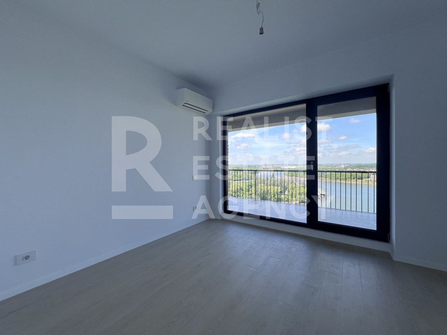 Vânzare, apartament cu 3 camere în zona Străulești - Poză 10