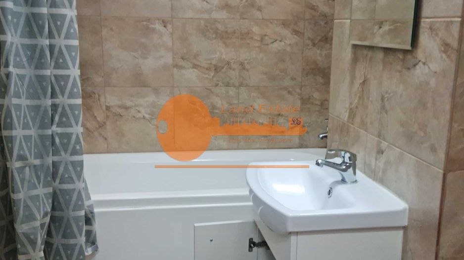 Vânzare Apartament 2 Camere Piața Victoriei - Poză 6