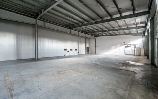 Hală industrială în suprafață de 2744 mp - Poză 2