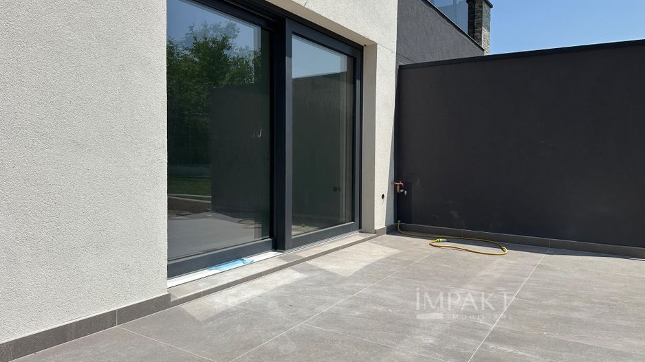 Duplex modern 180 mp | 4 dormitoare | Panouri fotovoltaice | Europa - Poză 7