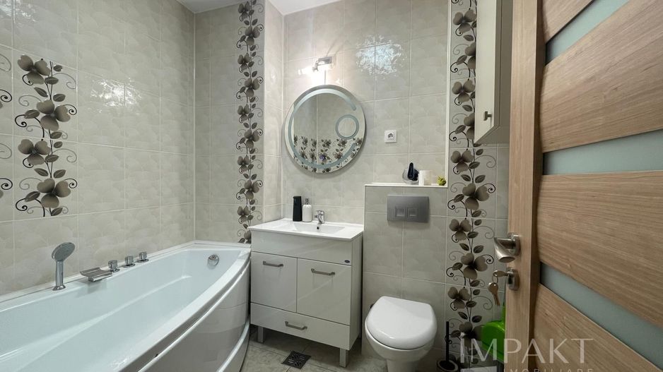 Apartament cu doua camere in zona Semicentrala - Poză 8