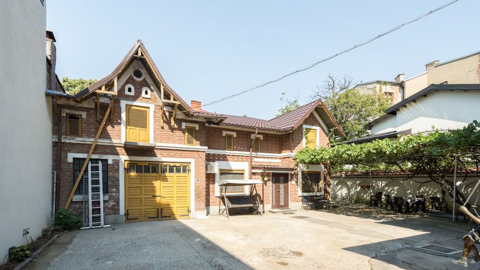 VILA REPREZENTATIVA ICOANEI - Poză 26