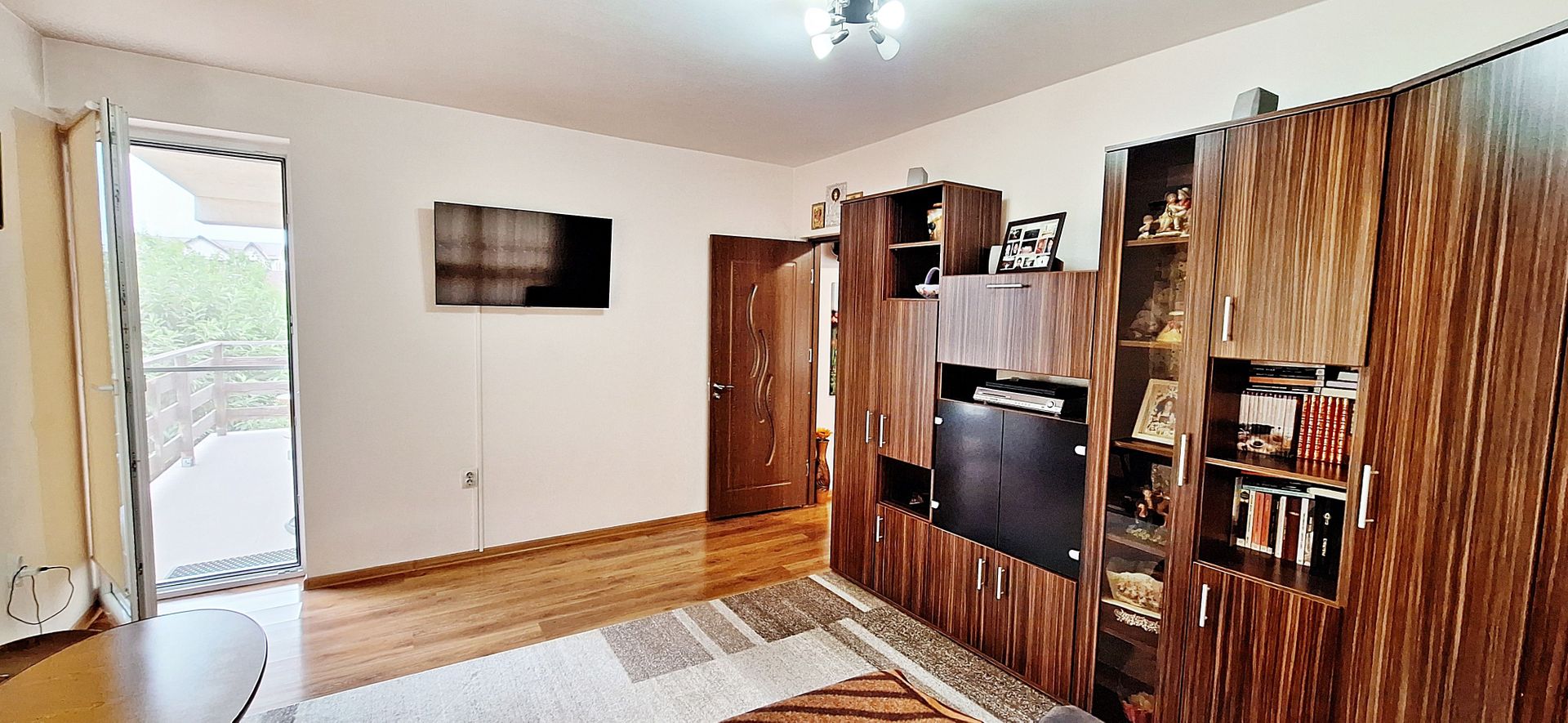 Tractorul, apartament 2 cam in bloc vila, etaj 1, mobilat 125000 euro - Poză 8