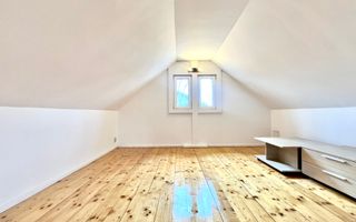 Casă luminoasă cu curte și garaj, perfectă pentru familie | Braytim - Poză 22