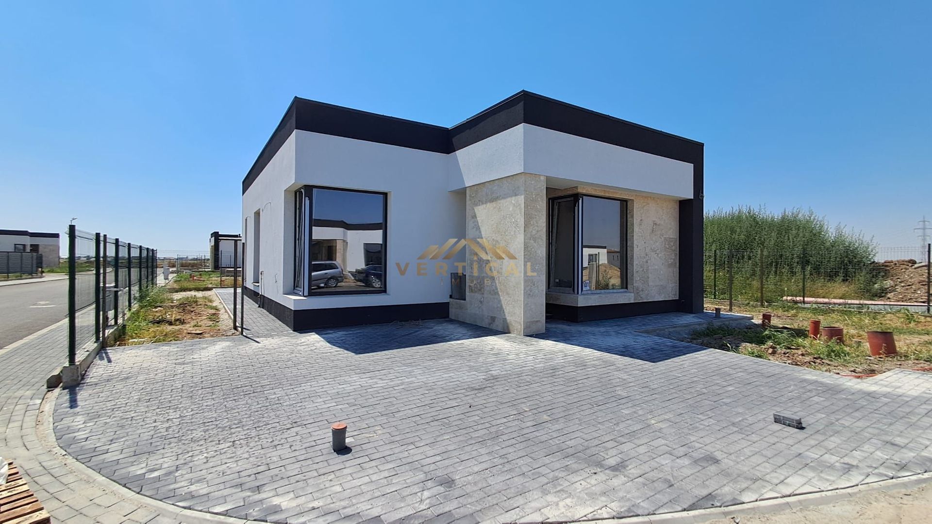 MEGA PARC RESIDENCE | Acasă nu se caută. Se simte. - Poză 3
