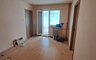 2 camere  Dacia parter cu balcon - Poză 12