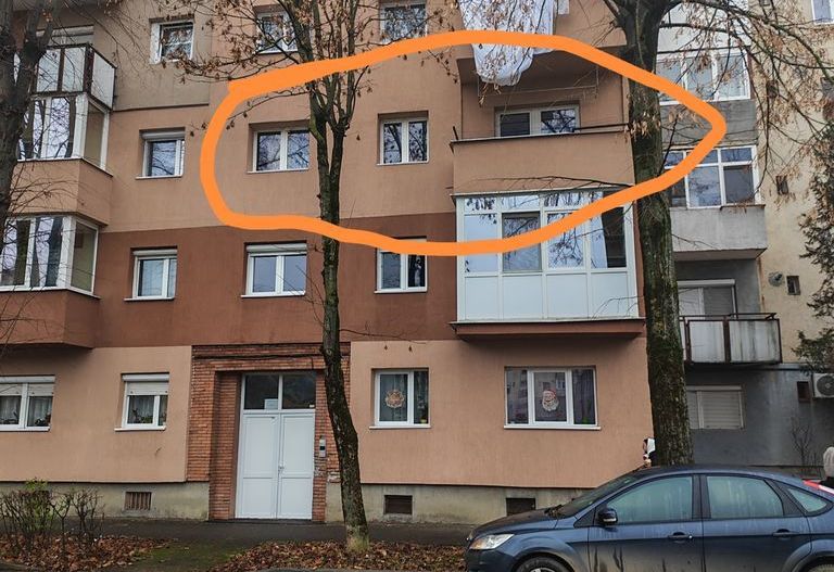 BRASADAS vinde ap 4 cam etaj 2/4 in Micro 17. - Poză 1