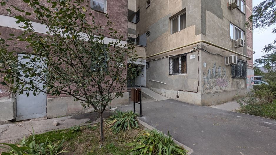 3 Camere Giulești, 60mp, Vedere Panoramică, Total de Renovat - Poză 31