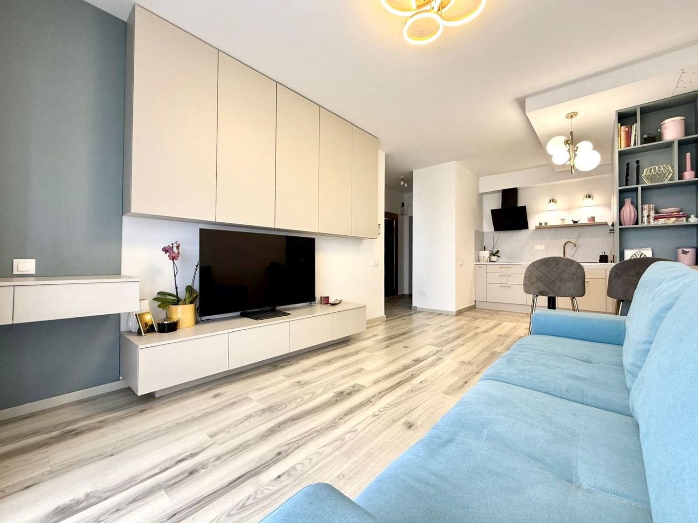 Priveliște care îți taie respirația, confort si eleganta, zona Lipovei - Poză 4