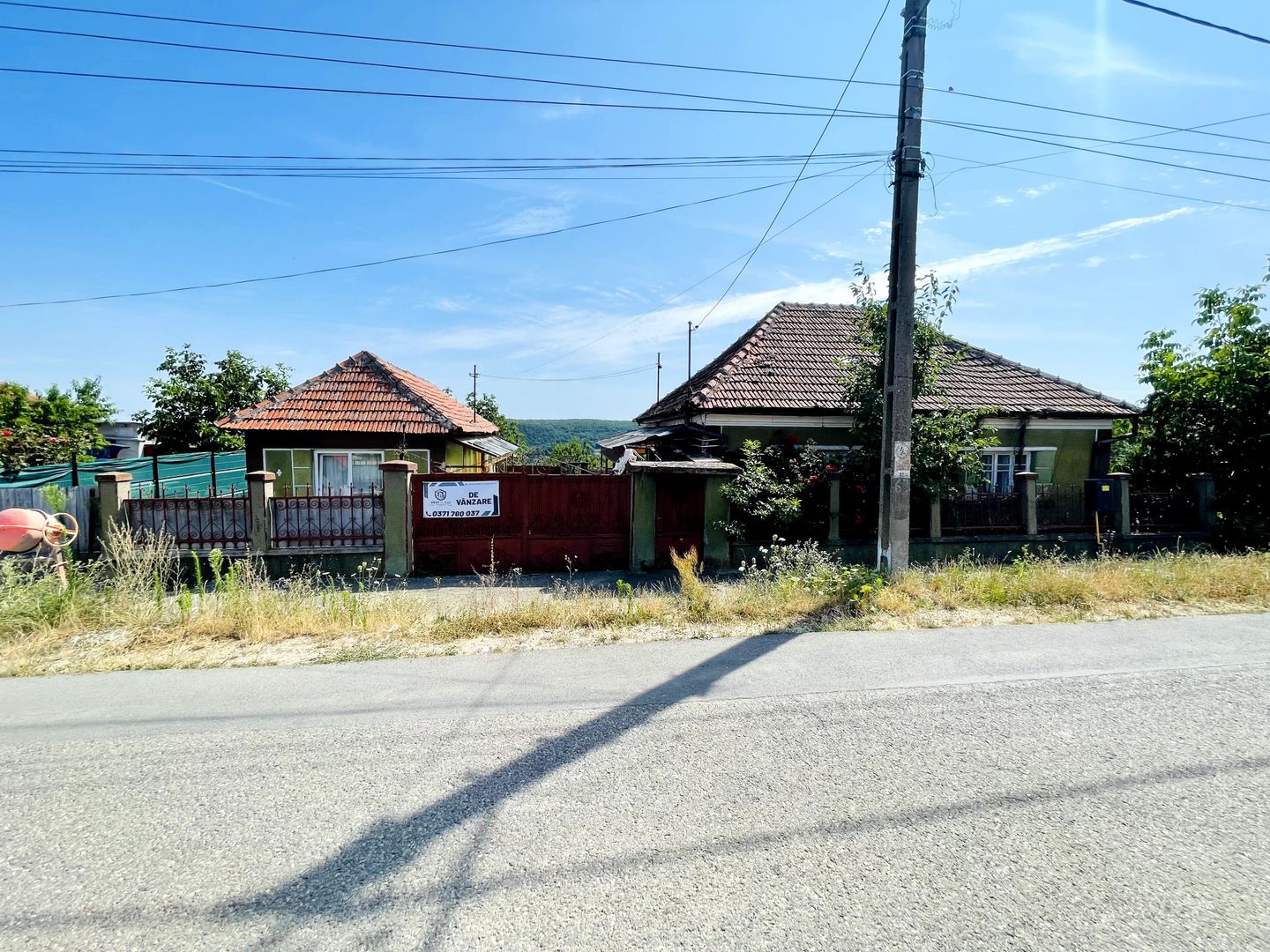 Casă + 2635 mp teren – oportunitate Cordǎu - Poză 1