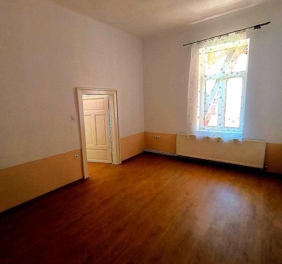 BRASADAS vinde ap 2 cam la curte comună zona CENTRALA. - Poză 3