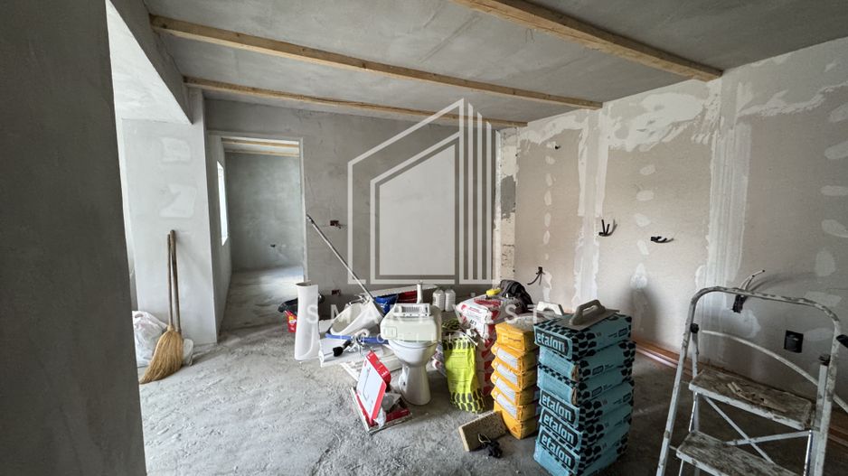 Casa semifinisata cu intrare comuna | 53 mp utili | Strada Luceafărul - Poză 2