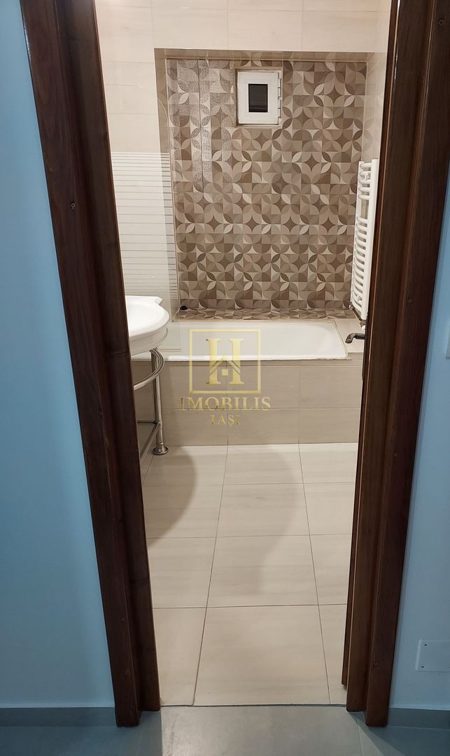 Apartament 3 camere decomandat 84 mp Pacurari 156000 euro - Poză 7