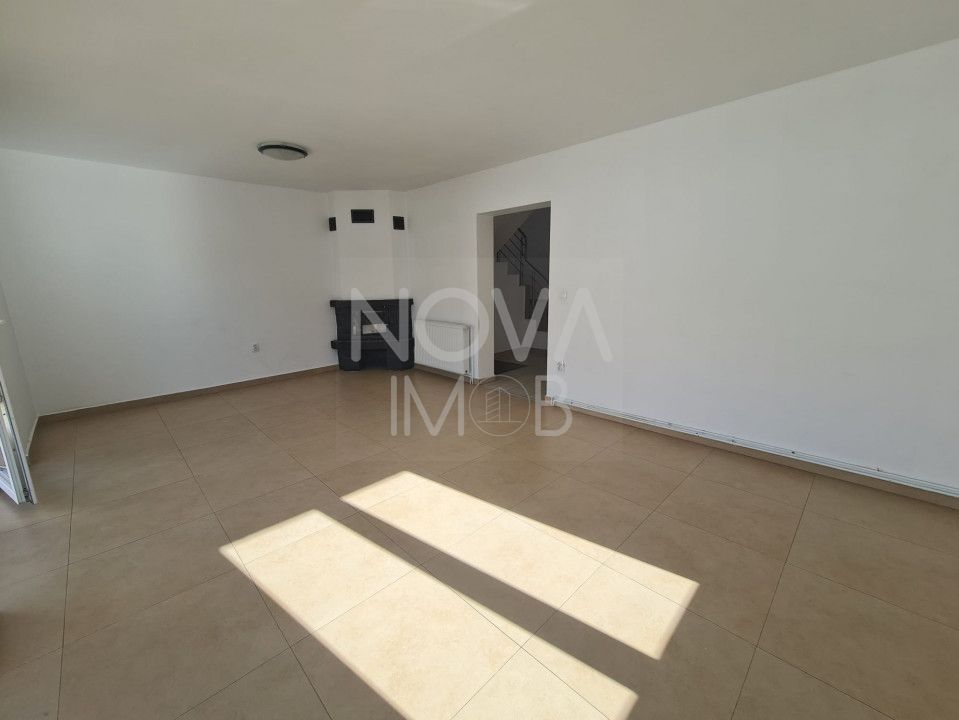 Casa tip duplex de inchiriat - nemobilata, zona Brana - Selimbar - Poză 14