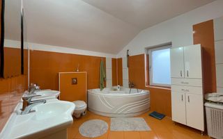 Casă individuală cu 5 camere și teren foarte mare |Moșnița Veche| - Poză 21