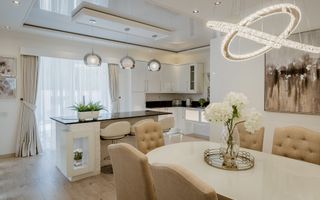 Vilă ultramodernă cu piscină - Poză 8