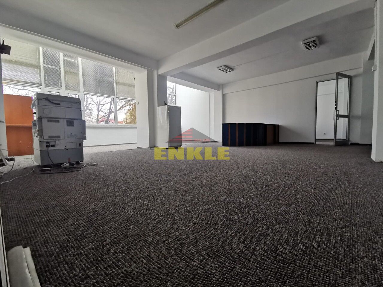 Închiriez spațiu comercial - Poză 6
