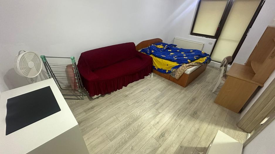 GARSONIERA STEJARULUI, LOC PARCARE, BUCATARIE INCHISA, BLOC NOU - Poză 2